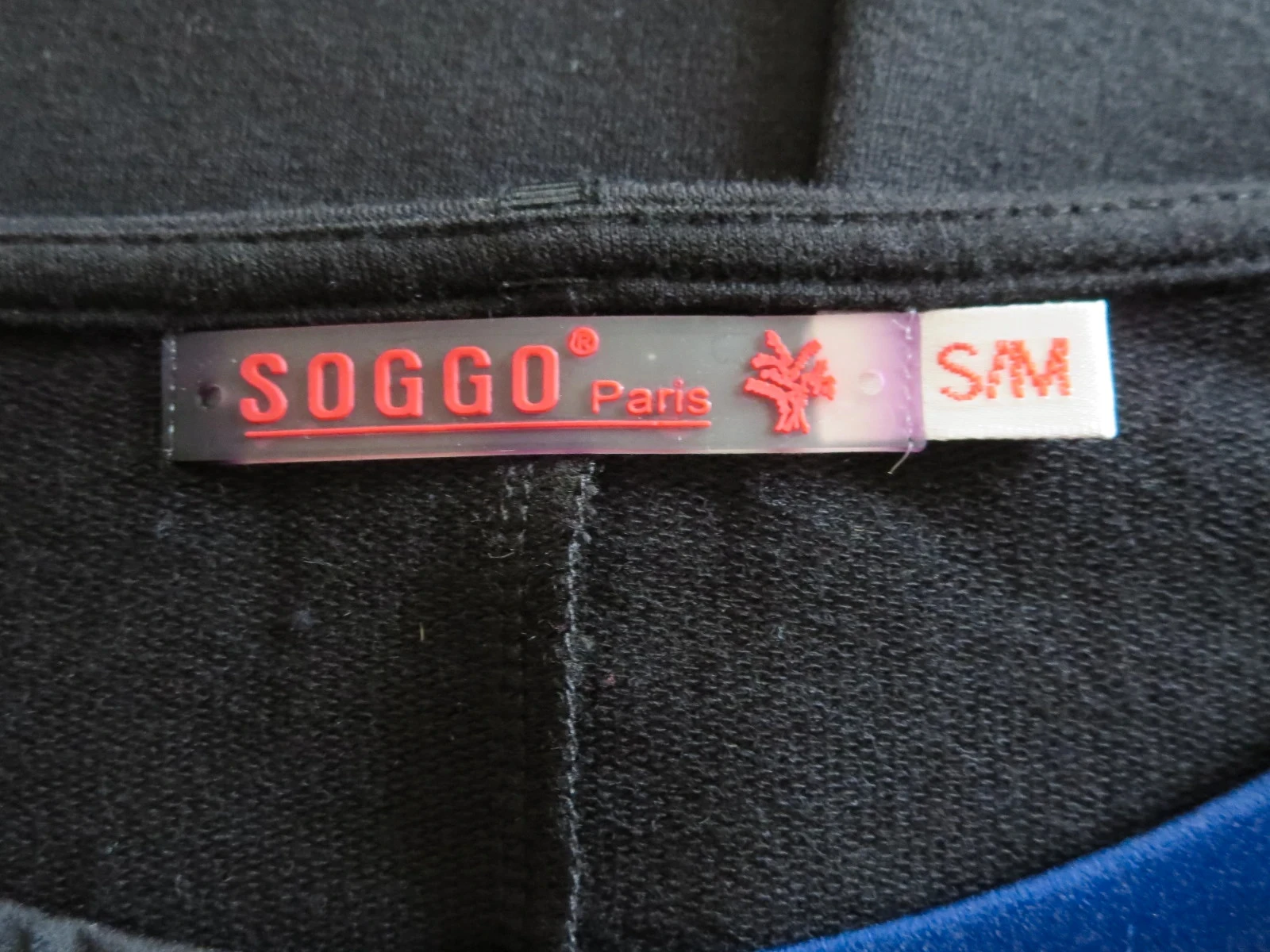 Haut SOGGO Paris graphique – Taille M  – État neuf – photo 3